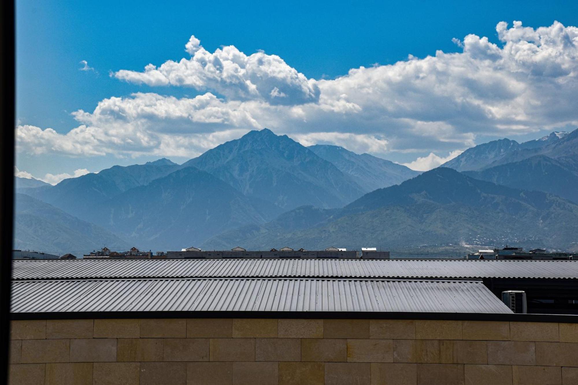 Yourhouse Микрорайон Жетысу-2, Дом 69 Almaty Extérieur photo